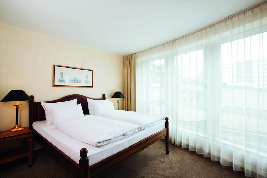 Hotel Nh Kreuzberg 3*